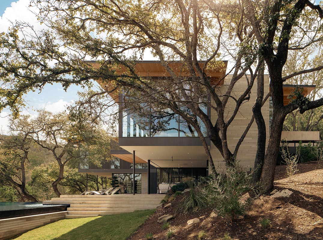 A True Masterpiece Created Through A Unique Collaboration Between A Parallel Architecture And Arrowhead Construction